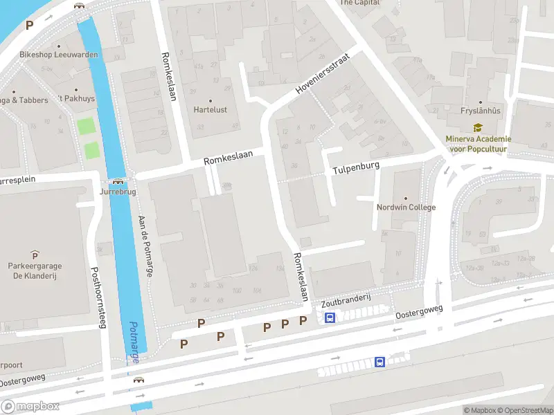 Politie met grote spoed naar de Zuidergrachtswal in Leeuwarden vanwege ongeval met letsel