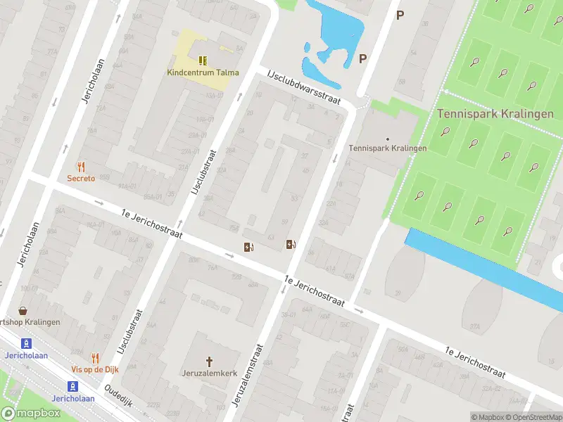 Ambulance met grote spoed naar de Jeruzalemstraat in Rotterdam