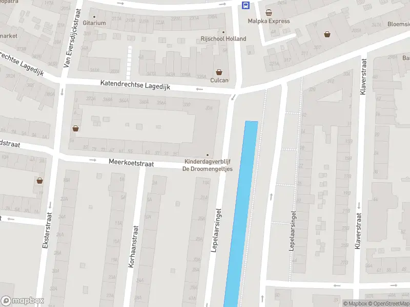 Ambulance met grote spoed naar de Meerkoetstraat in Rotterdam