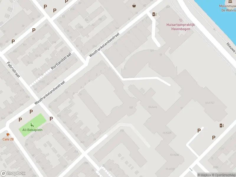 Ambulance met grote spoed naar de Sint Liduinahof in Schiedam
