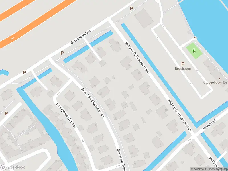 Politie met gepaste spoed naar de Boomgaardlaan in Leiderdorp