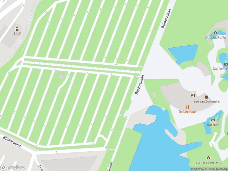 Ambulance met gepaste spoed naar de Blijdorplaan in Rotterdam