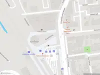 Ambulance met gepaste spoed naar de Stationsplein in Alphen aan den Rijn