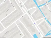 Ambulance met gepaste spoed naar de Mauritsstaete in Leiderdorp