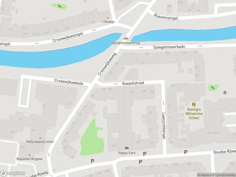 Ambulance met grote spoed naar de Koepelstraat in Rotterdam