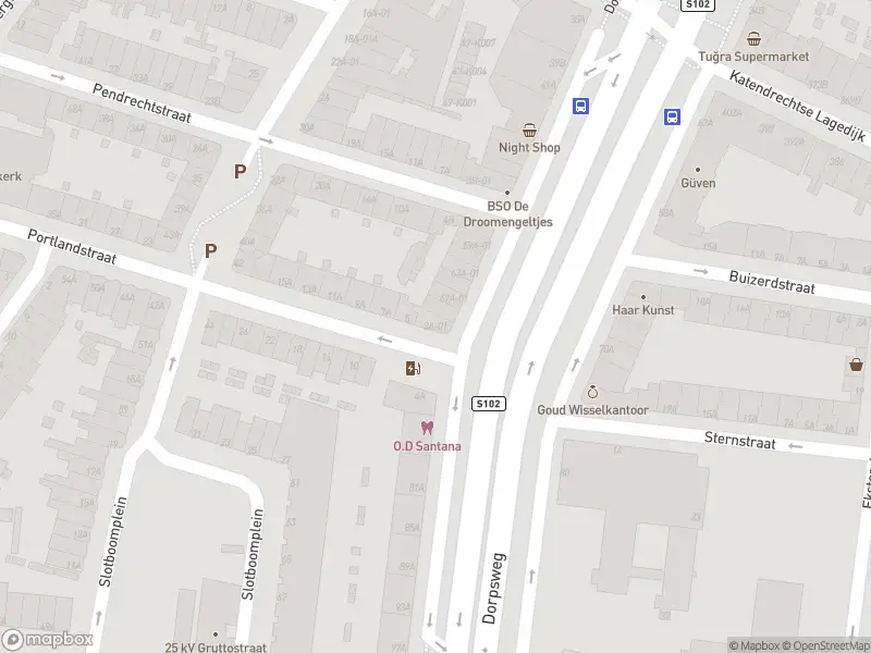 Ambulance met grote spoed naar de Portlandstraat in Rotterdam