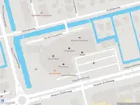 Ambulance met grote spoed naar de Mia van IJperenplein in Rotterdam