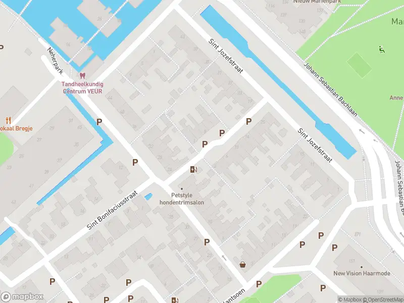 Ambulance met gepaste spoed naar de Sint Willibrordusplein in Leidschendam