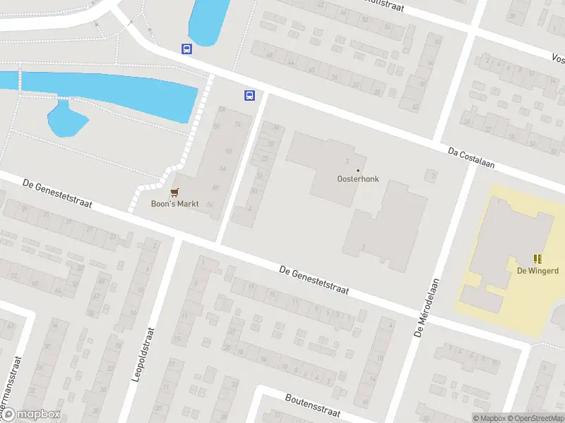 Ambulance met grote spoed naar de De Genestetstraat in Ridderkerk