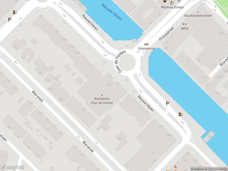 Ambulance met gepaste spoed naar de Nieuwe Haven in Schiedam