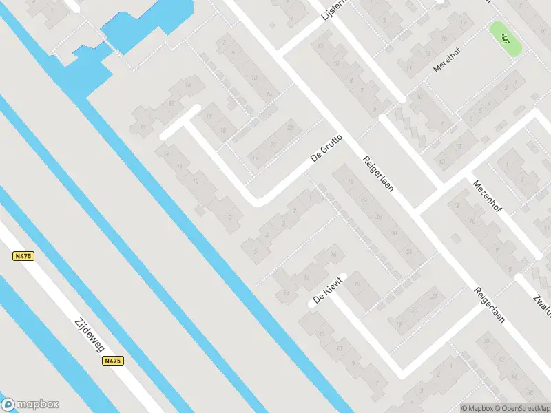 Ambulance met gepaste spoed naar de De Grutto in Ouderkerk aan den IJssel