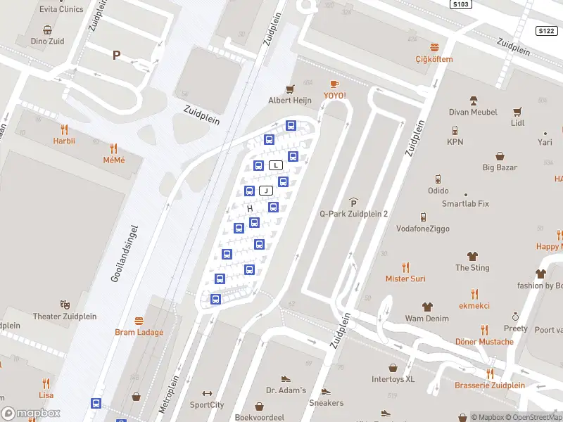 Brandweer met gepaste spoed naar de Zuidplein Hoog in Rotterdam vanwege een liftopsluiting
