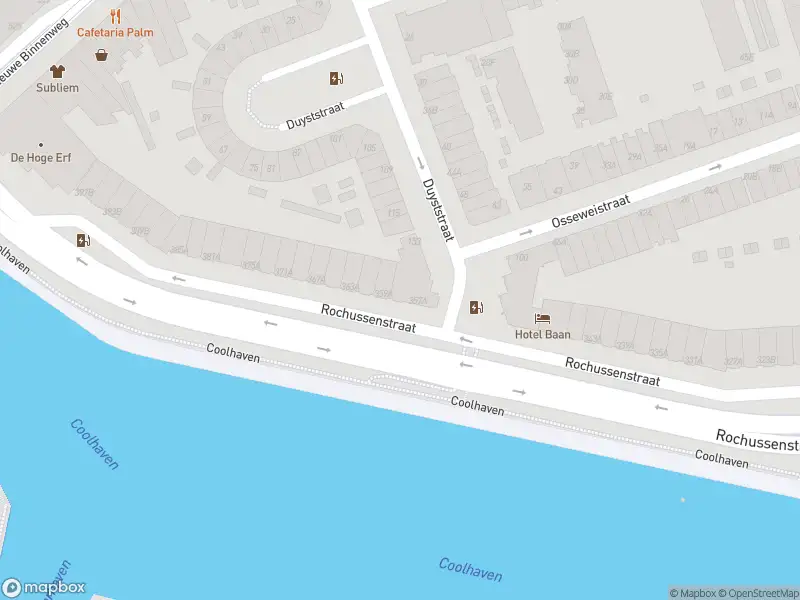 Ambulance met gepaste spoed naar de Rochussenstraat in Rotterdam