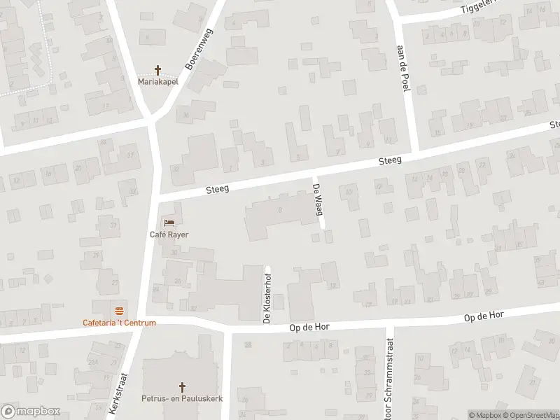 Ambulance met gepaste spoed naar de De Waag in Arcen
