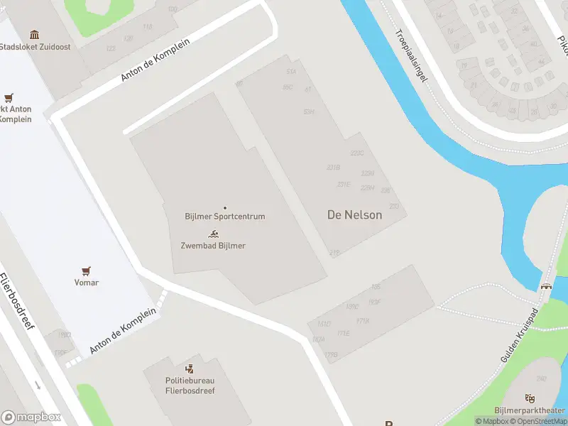 Traumahelikopter naar de Anton de Komplein in Amsterdam