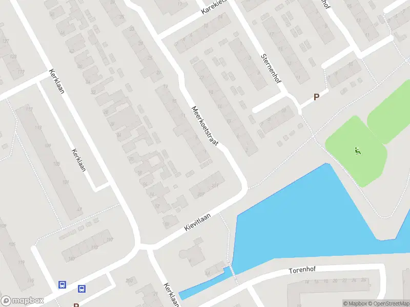 Ambulance met grote spoed naar de Meerkoetstraat in Capelle aan den IJssel