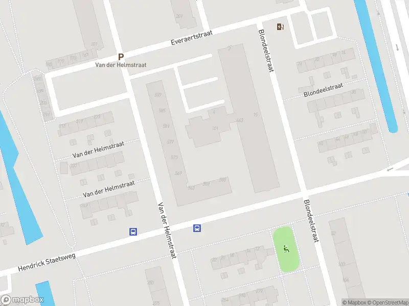 Ambulance met grote spoed naar de Hendrick Staetsweg in Rotterdam