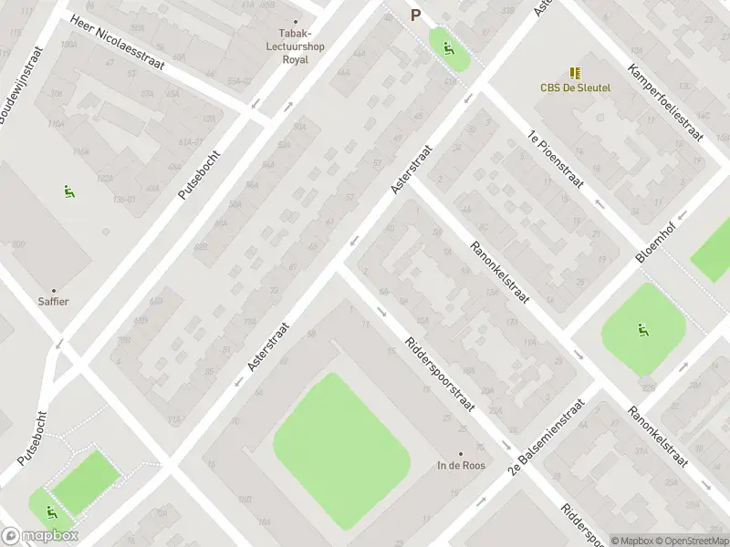 Ambulance met grote spoed naar de Ridderspoorstraat in Rotterdam