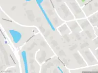 Ambulance met grote spoed naar de Ziedewijdsedijk in Barendrecht