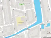Ambulance met gepaste spoed naar de Adriaen Gerridsz de Vrijestraat in Gouda