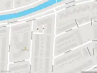 Ambulance met grote spoed naar de Eikenwede in Barendrecht