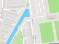 Ambulance met grote spoed naar de Golda Meirstraat in Spijkenisse