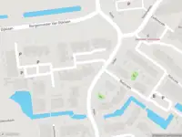 Ambulance met grote spoed naar de Waldhoorn in Capelle aan den IJssel