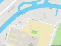 Brandweer met gepaste spoed naar de Blauwe-Vogelweg in Utrecht vanwege waarnemen gaslucht