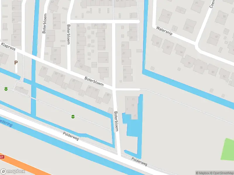 Ambulance met grote spoed naar de Boterbloem in Ouderkerk aan de Amstel