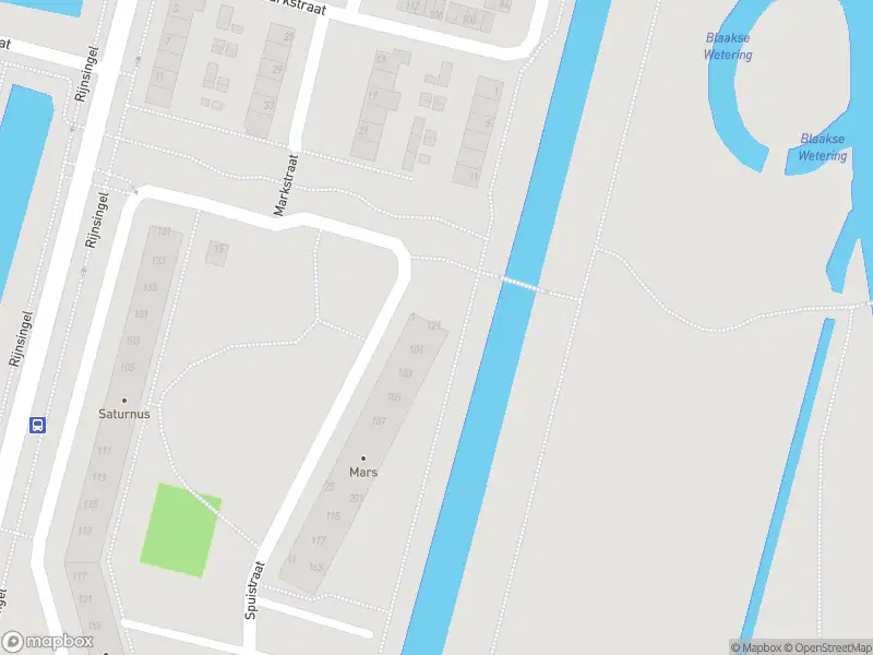 Ambulance met grote spoed naar de Spuistraat in Ridderkerk