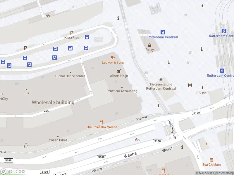 Ambulance met gepaste spoed naar de Conradstraat in Rotterdam