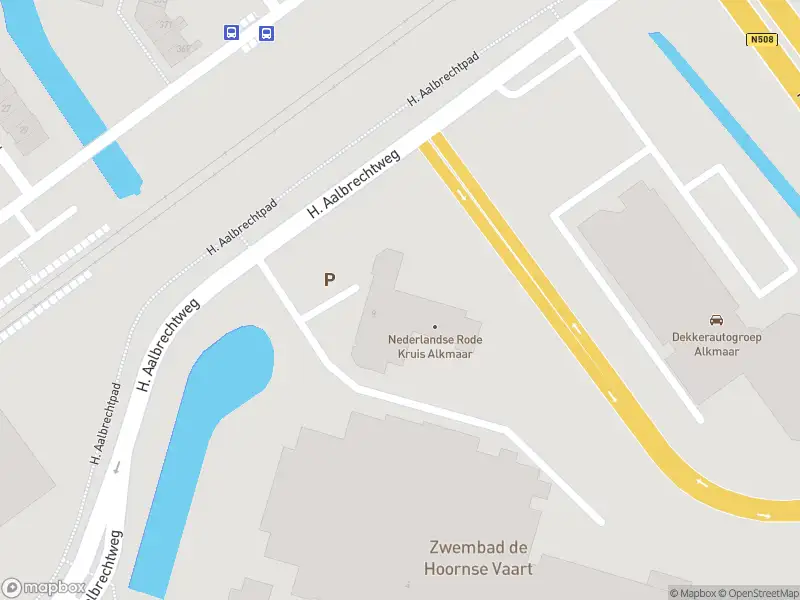 Ambulance met grote spoed naar de Hertog Aalbrechtweg in Alkmaar