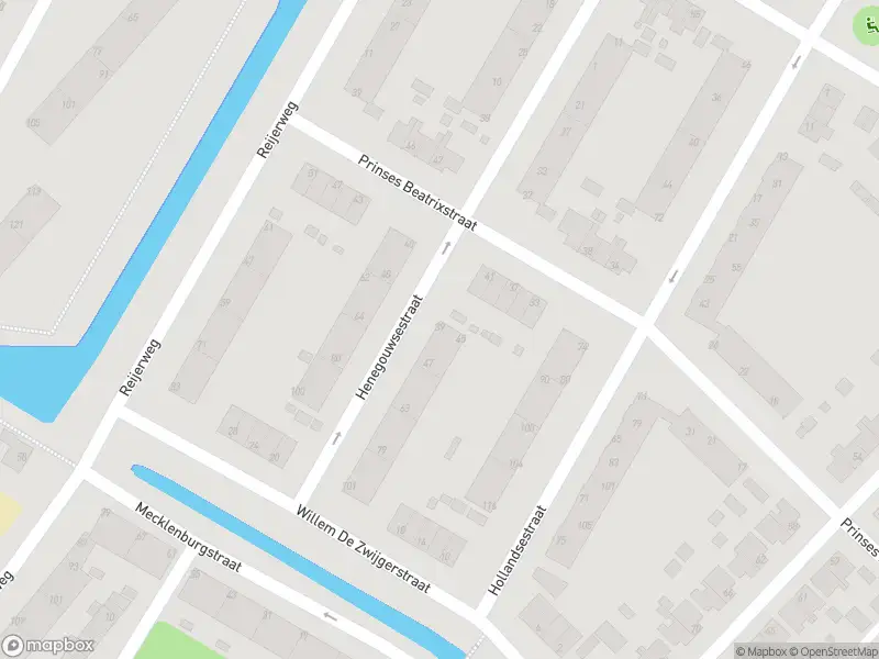 Ambulance met grote spoed naar de Henegouwsestraat in Ridderkerk