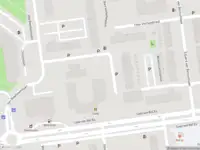 Ambulance met grote spoed naar de Laan van Bol'Es in Schiedam