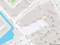 Ambulance met gepaste spoed naar de Stadsplein in Capelle aan den IJssel