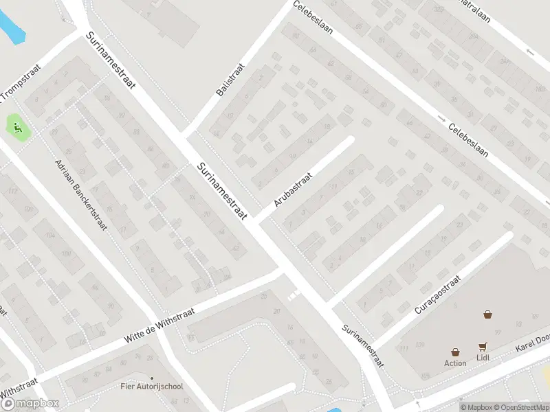 Ambulance met gepaste spoed naar de Arubastraat in Zwijndrecht