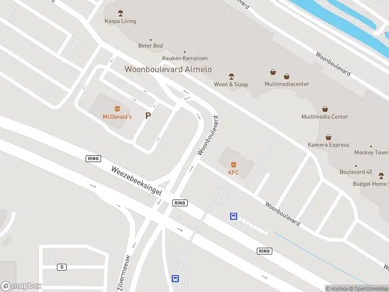 Politie naar de Woonboulevard in Almelo vanwege aanrijding met letsel