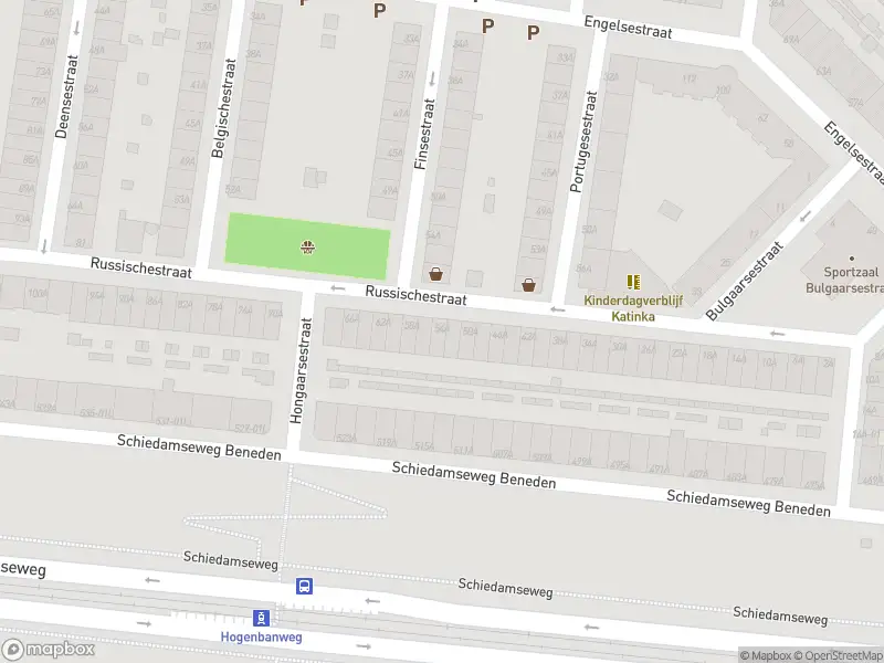 Ambulance met grote spoed naar de Russischestraat in Rotterdam