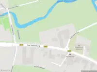 Politie naar de Oud-Valkenburg in Schin op Geul vanwege aanrijding met letsel