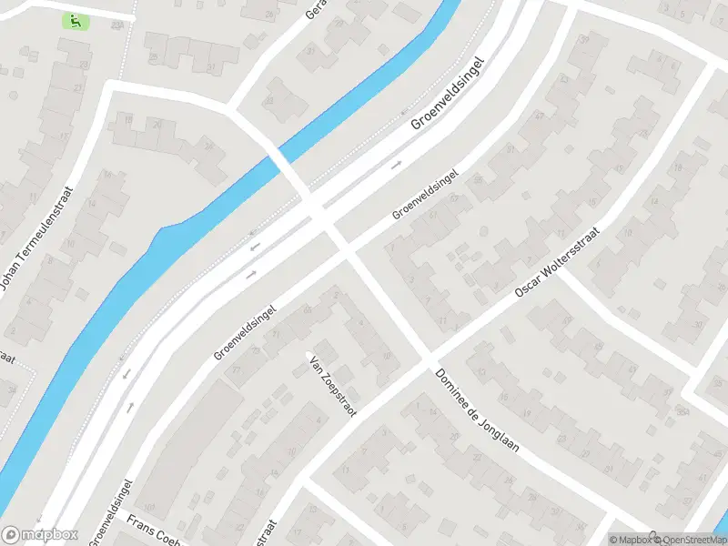 Ambulance met grote spoed naar de Dominee de Jonglaan in Venlo
