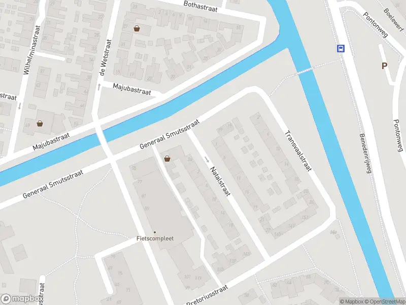 Ambulance met grote spoed naar de Natalstraat in Ridderkerk
