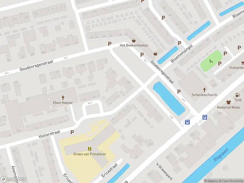 Ambulance met gepaste spoed naar de Goudenregenstraat in Capelle aan den IJssel