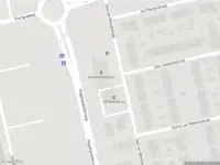 Brandweer met grote spoed naar de Saul van Messelstraat in Delfzijl vanwege gebouwbrand