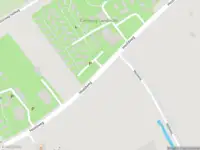 Politie met gepaste spoed naar de Hoofdweg in West-Terschelling vanwege ongeval met letsel