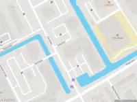 Ambulance met gepaste spoed naar de Kerklaan in Capelle aan den IJssel