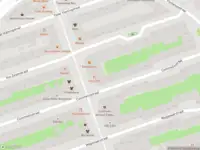 Ambulance met grote spoed naar de Roomtuintjes in Amsterdam