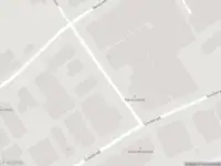 Brandweer met gepaste spoed naar de Industrielaan in Oisterwijk vanwege stankoverlast