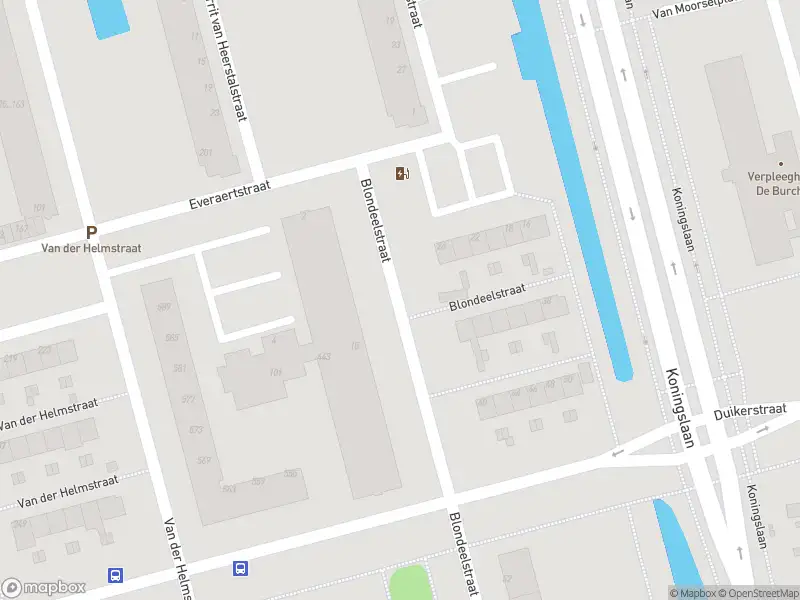 Ambulance met grote spoed naar de Blondeelstraat in Rotterdam
