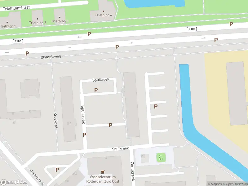 Ambulance met grote spoed naar de Spuikreek in Rotterdam