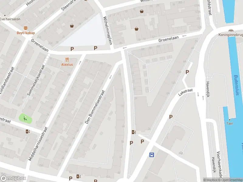 Ambulance met gepaste spoed naar de Ridderkerksestraat in Schiedam